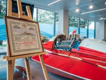 Alfa Romeo &ndash; &bdquo;konie morskie&rdquo;